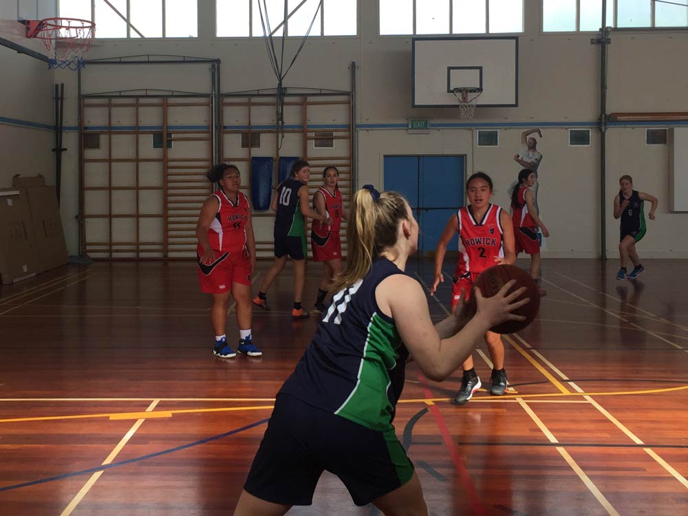 School-Sport-Tours_Basketball_Student-Horizons-4