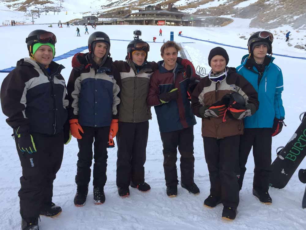 New-Zealand_School_Snow-Ski_Tours_9